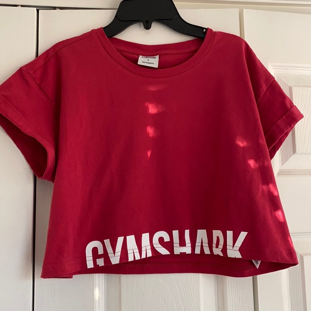 gymshark cropped t shirt
